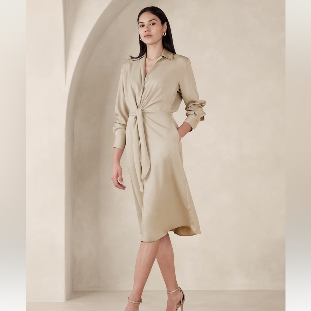Banana Republic Green Long Sleeve Notched Collar Shirt Dress